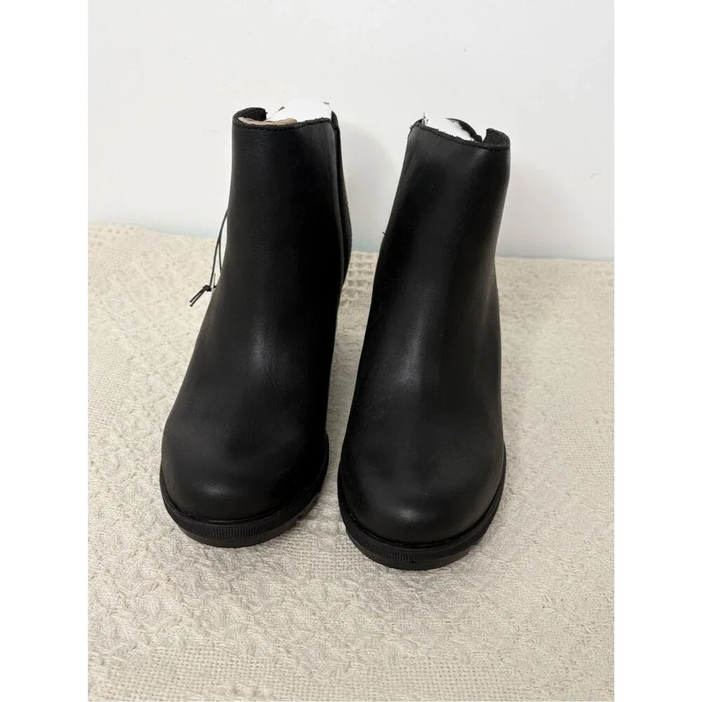 NIB Sorel Joan Of Arctic Wedge II Zip Bootie Black Leather 6.5